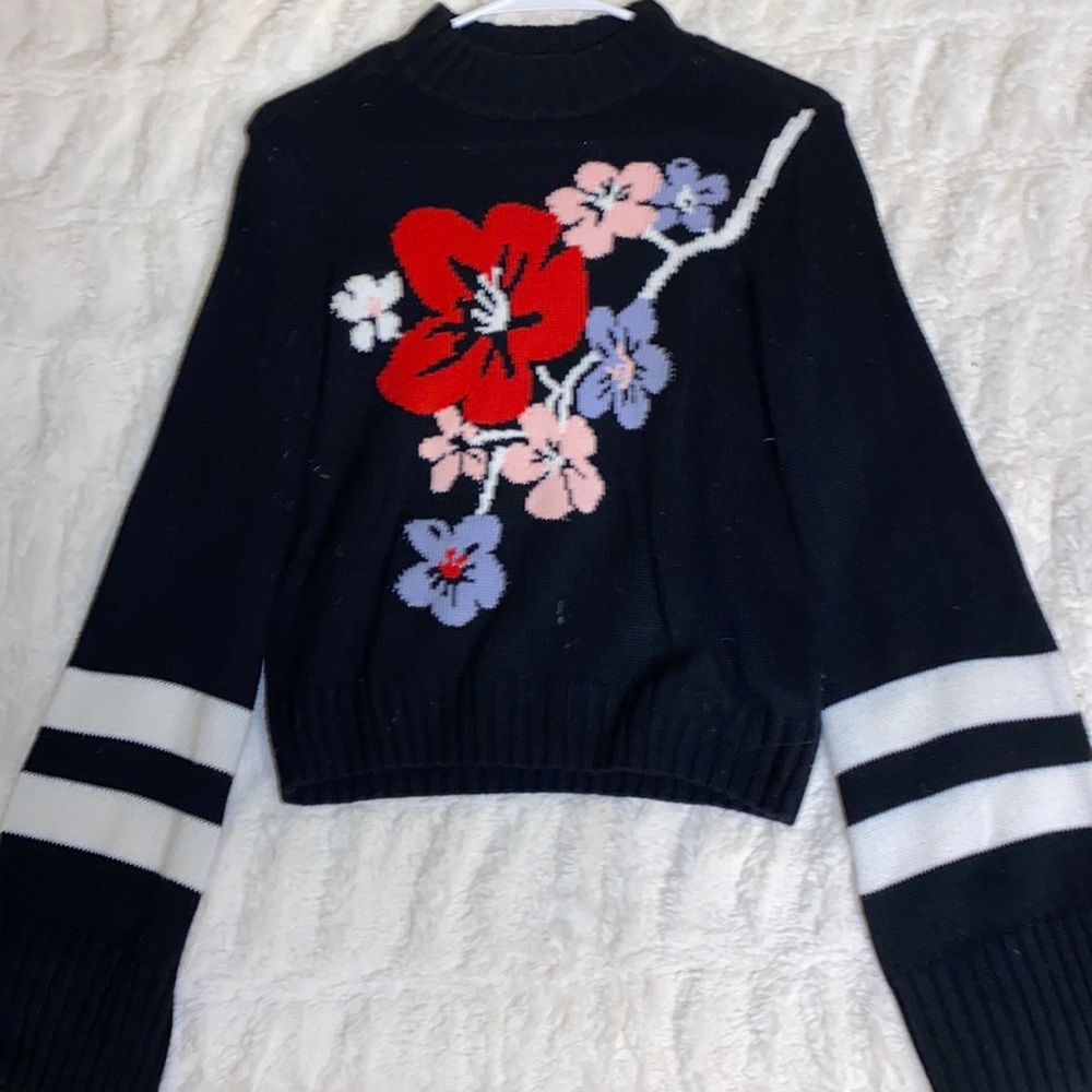 H&M Divided Floral Sweater Women’s Size XS